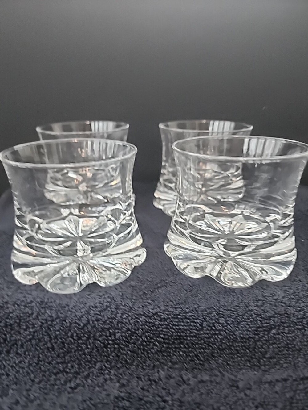 Kosta Boda Old Fashioned Buster Glasses x 4 Goran Warff Whiskey Floral Base